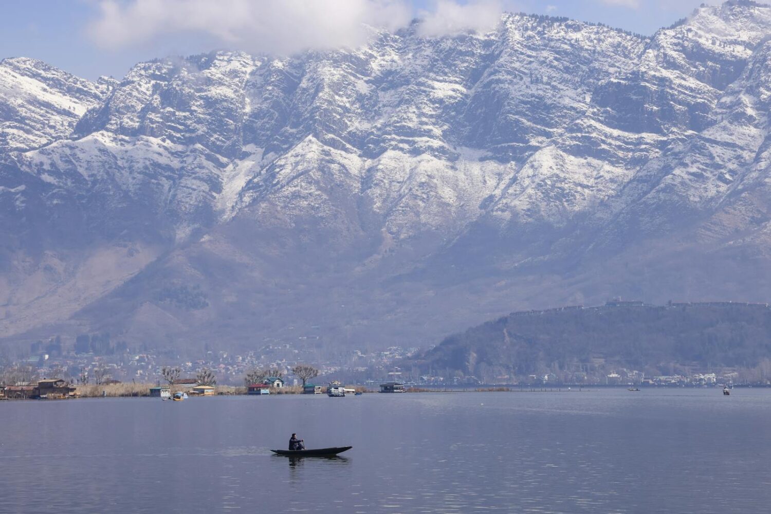 Srinagar boat ride