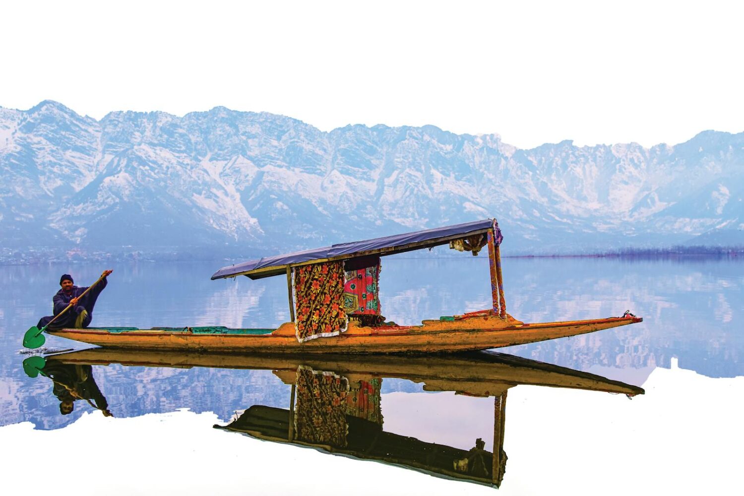 Shikara ride Dal Lake